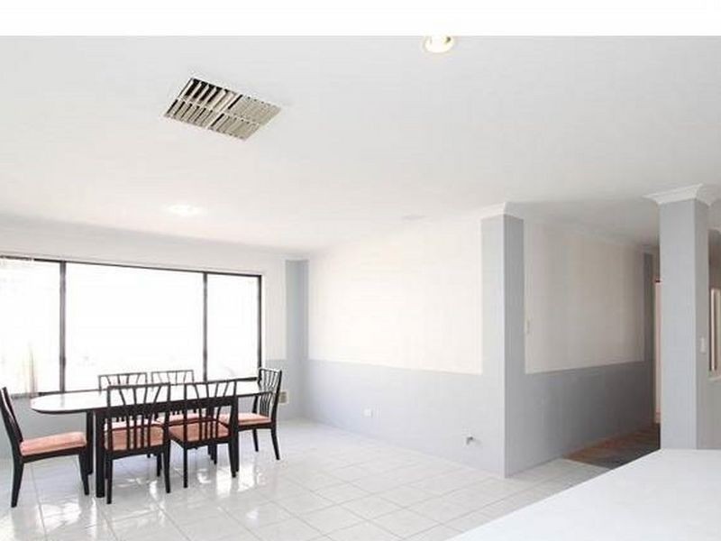 5 Expedition Drive, Thornlie WA 6108