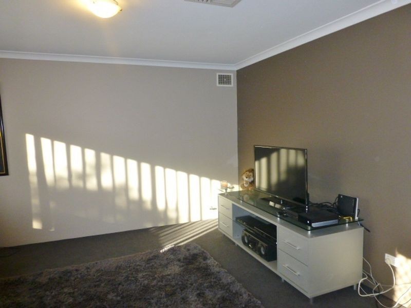 150 Harpenden Street, Huntingdale WA 6110