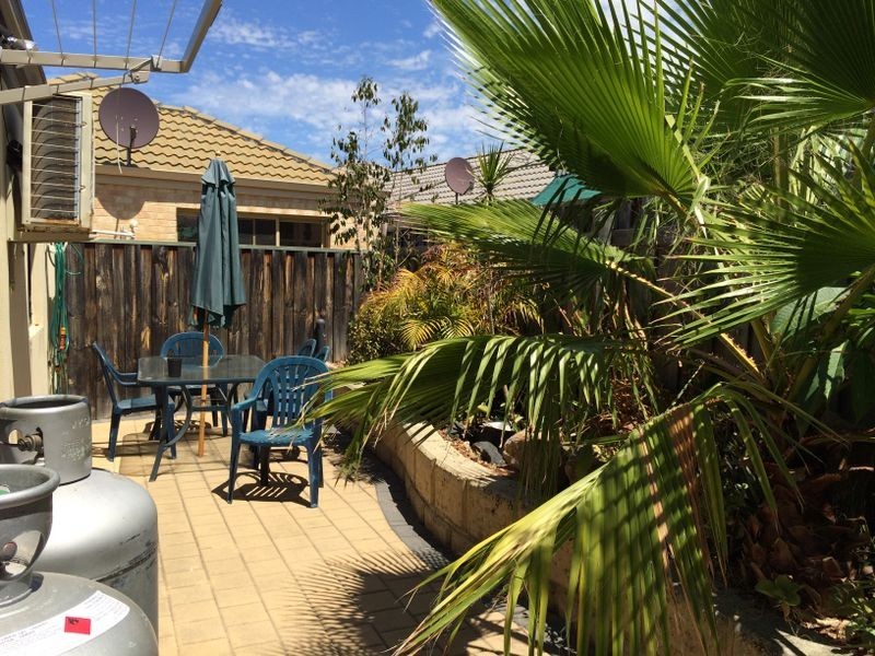 8 The Fairways, The Vines WA 6069