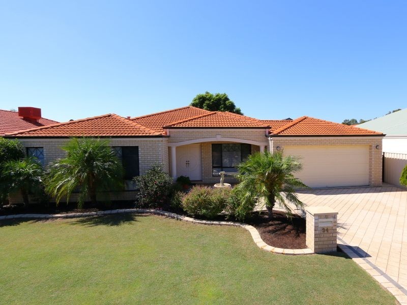 34 Ashridge Turn, Canning Vale WA 6155