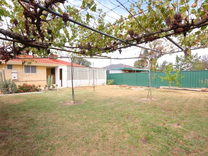 87 Lalor Road, Kenwick WA 6107