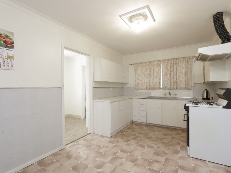 87 Lalor Road, Kenwick WA 6107