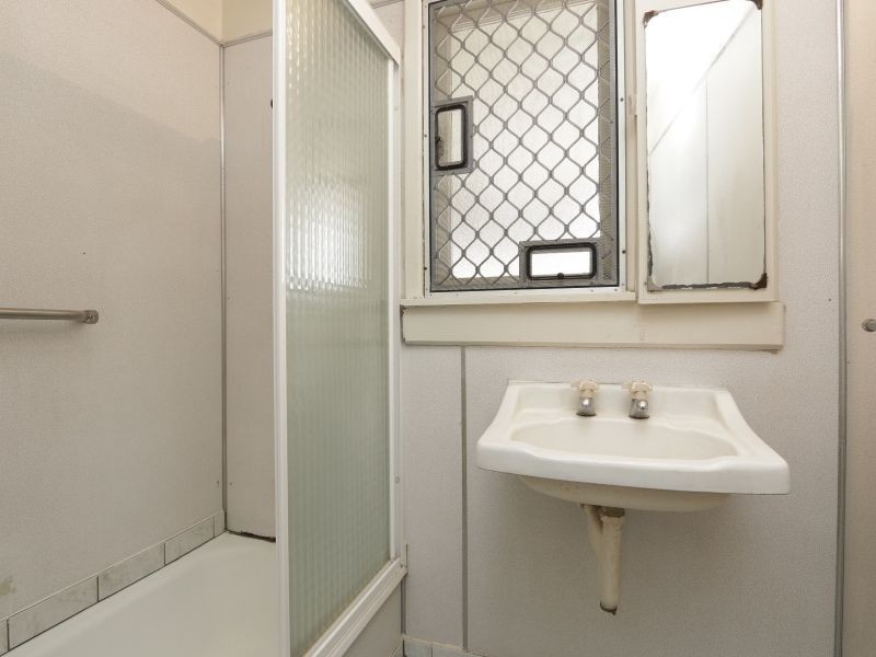 87 Lalor Road, Kenwick WA 6107