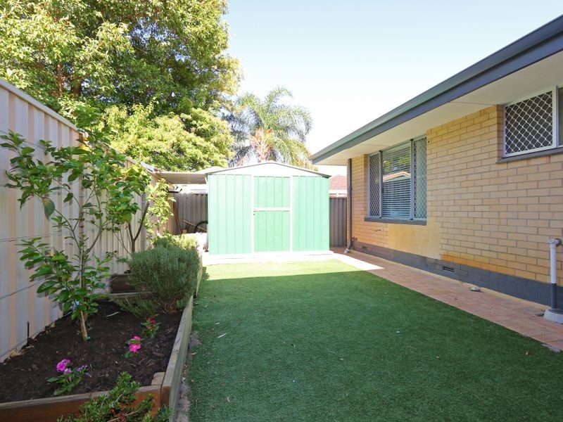 82A Berehaven Avenue, Thornlie WA 6108