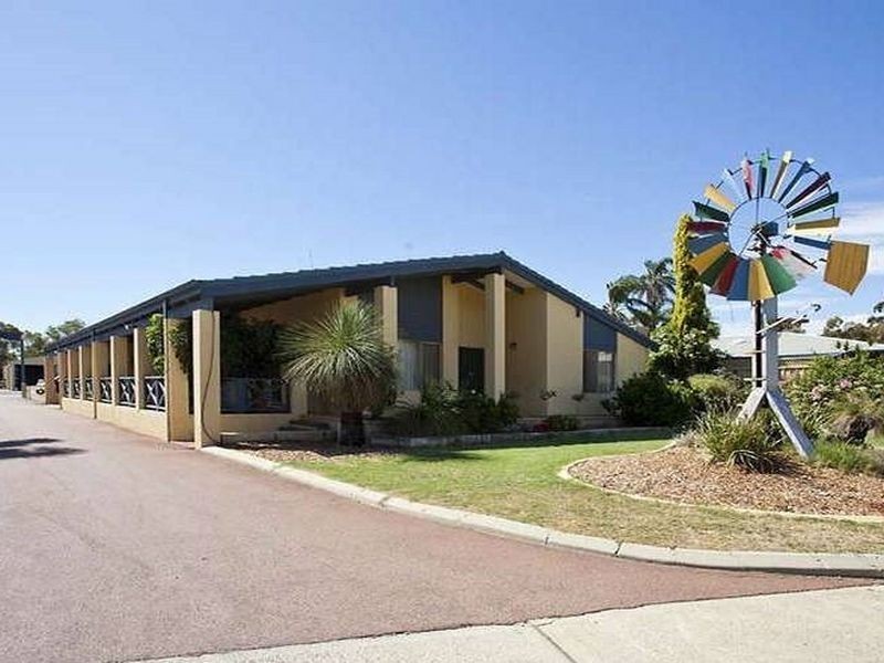 216 Maddington Road, Maddington WA 6109