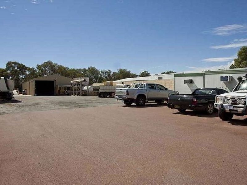 216 Maddington Road, Maddington WA 6109