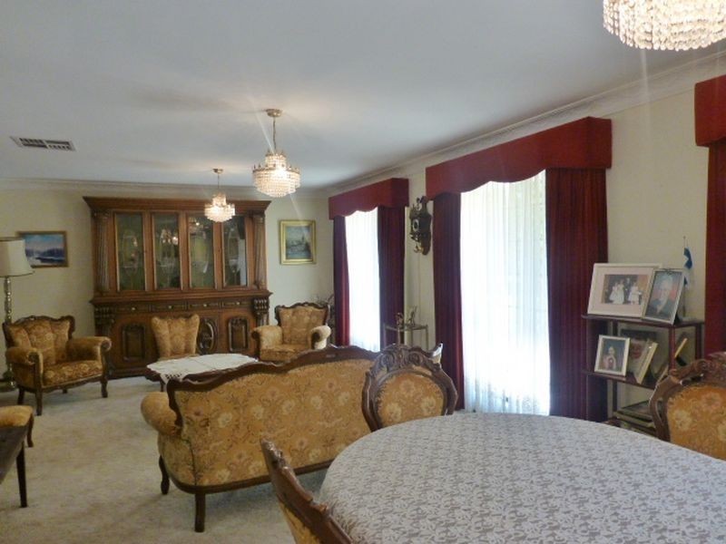 24 Jacqueline Drive, Thornlie WA 6108