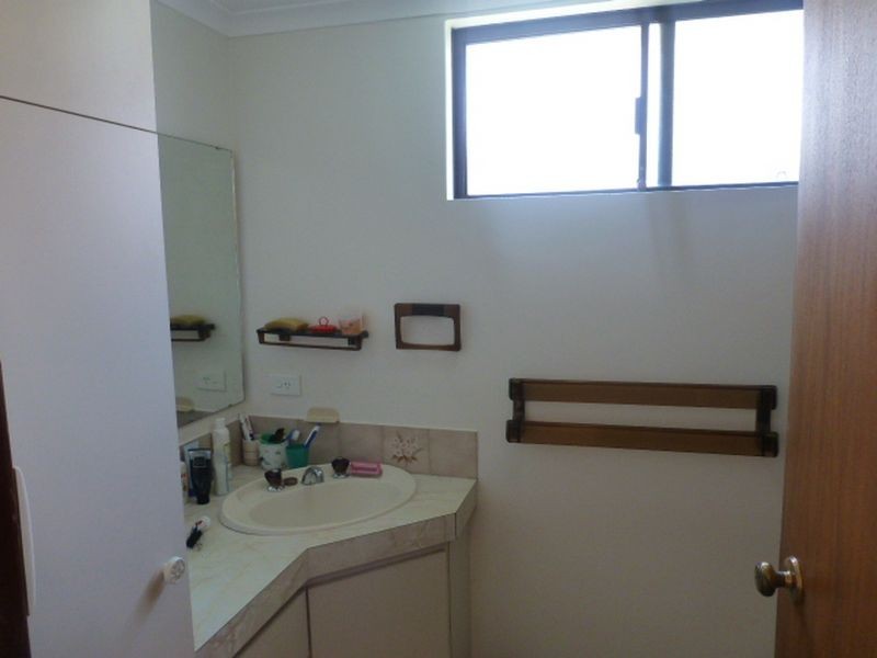 24 Jacqueline Drive, Thornlie WA 6108