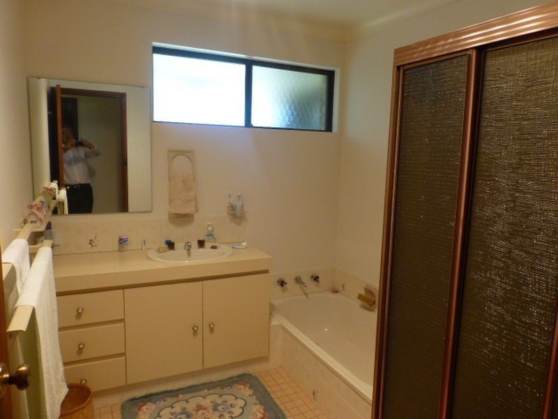 24 Jacqueline Drive, Thornlie WA 6108