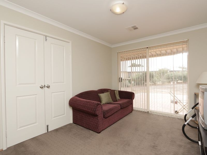 16 Arania Place, Bedfordale WA 6112