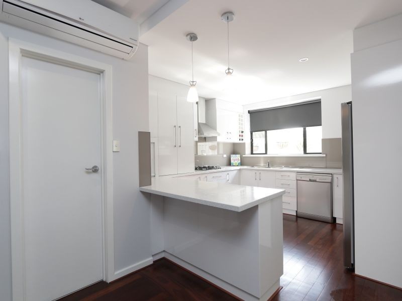 37 Walpole Street, St James WA 6102