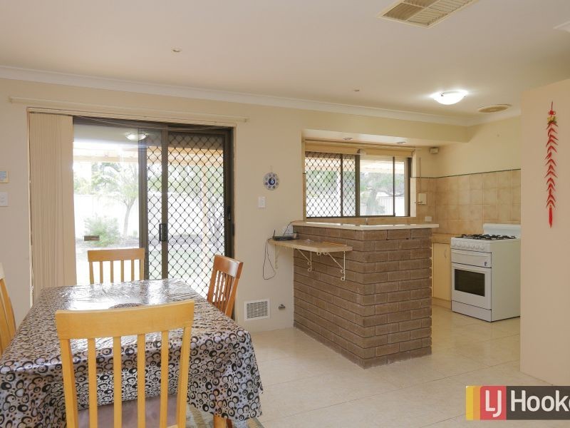 3 Regal Drive, Thornlie WA 6108