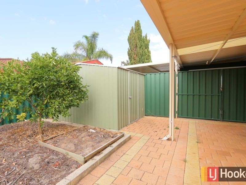 3 Regal Drive, Thornlie WA 6108