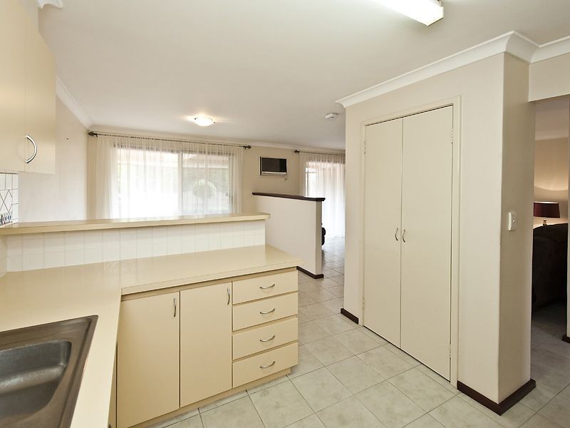 Unit 7/16 Heron Place, Maddington WA 6109