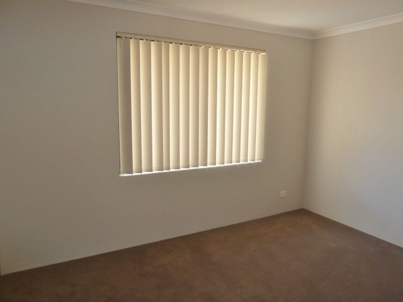 107 Towncentre Drive, Thornlie WA 6108
