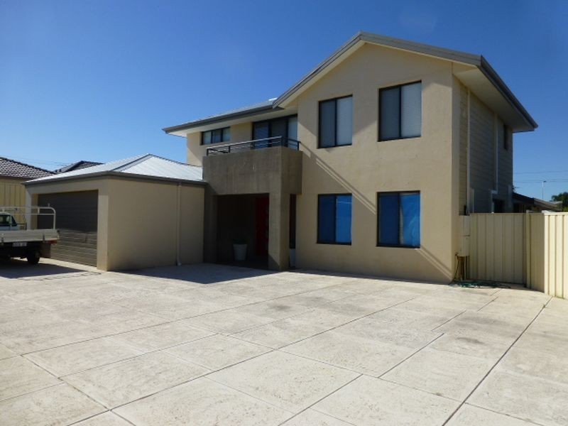 70 Tarradee Circuit, Thornlie WA 6108