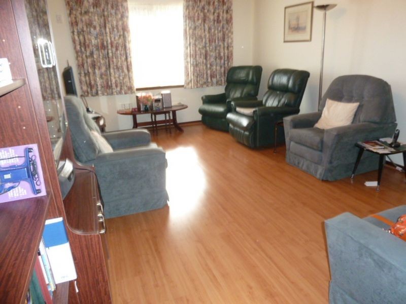 9/12 Attfield Street, Maddington WA 6109