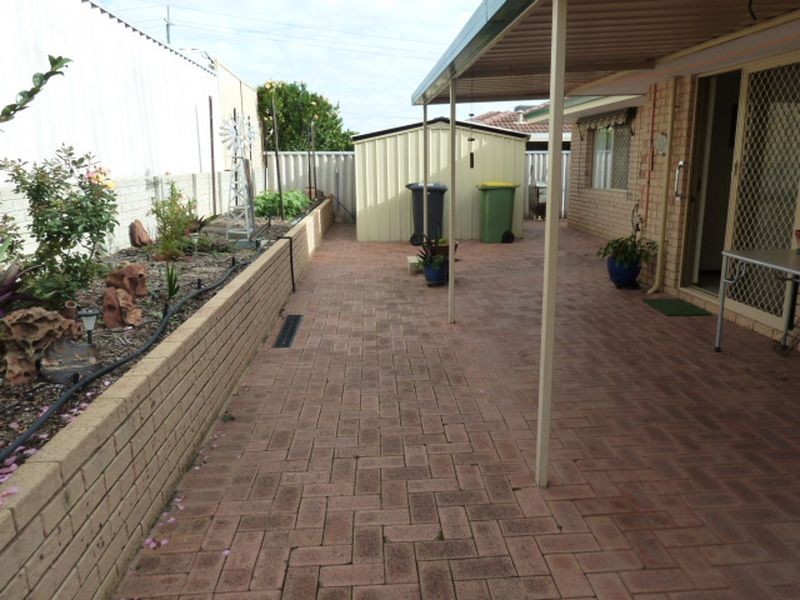 9/12 Attfield Street, Maddington WA 6109