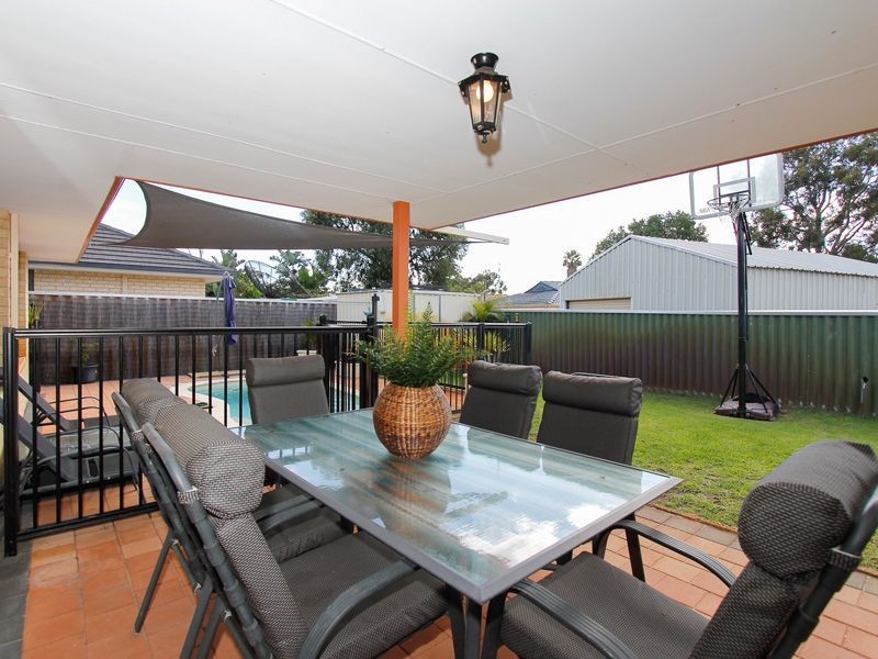 7 Montgomery Lane, Langford WA 6147