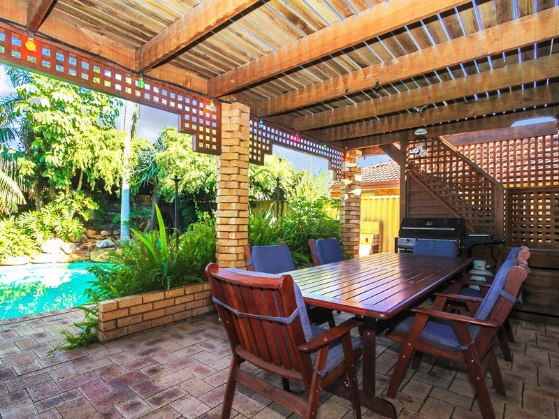 28 Ambassador Court, Thornlie WA 6108