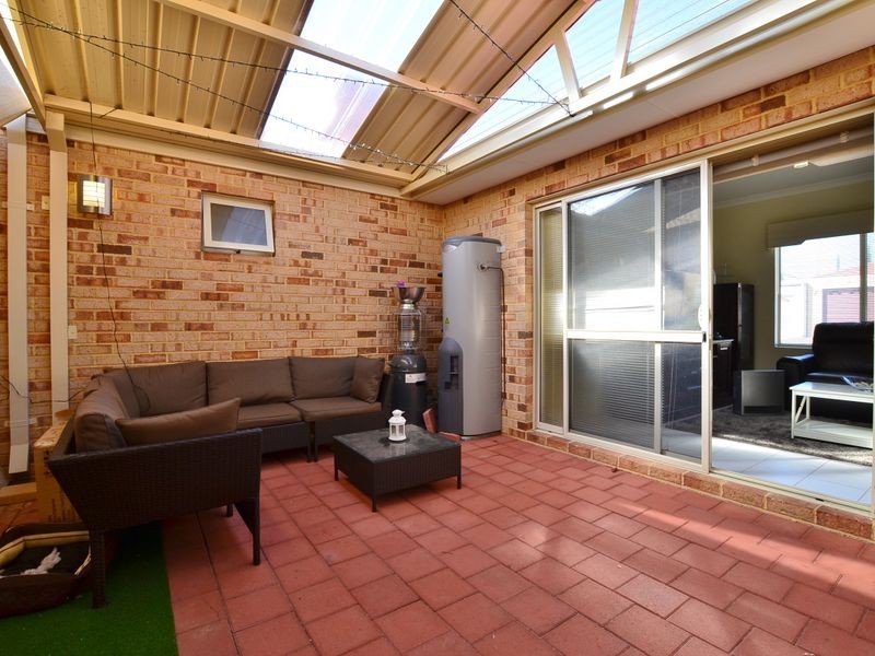 28 Acapulco Way, Southern River WA 6110