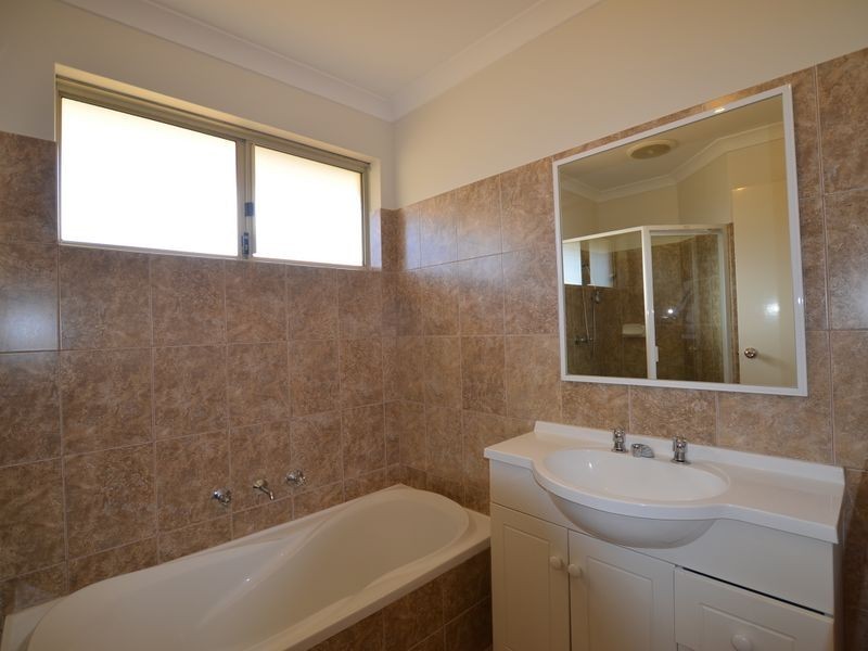 4/51 Braemore Street, Seville Grove WA 6112