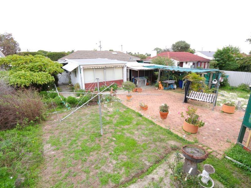 270 Spencer Road, Thornlie WA 6108