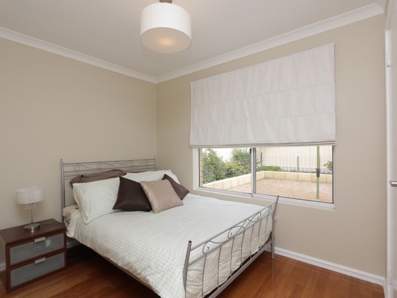 23 Chesterton Drive, Thornlie WA 6108