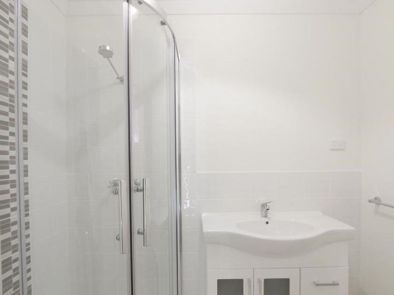 18 Debenham Street, Thornlie WA 6108