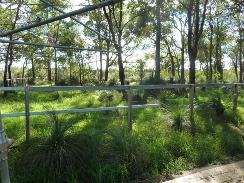 24 Gertrude Avenue, Champion Lakes WA 6111