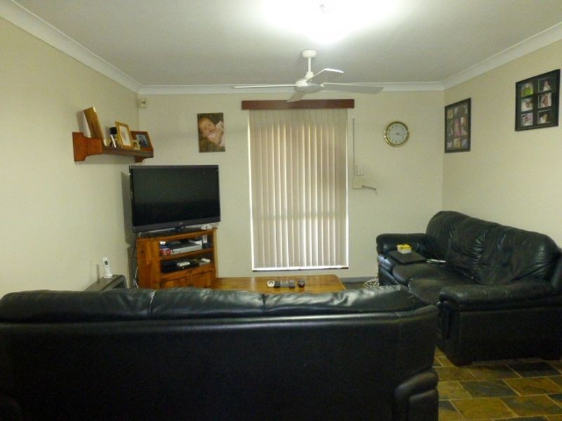 3 Silver Mallee Close, Camillo WA 6111