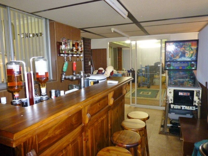 3 Silver Mallee Close, Camillo WA 6111