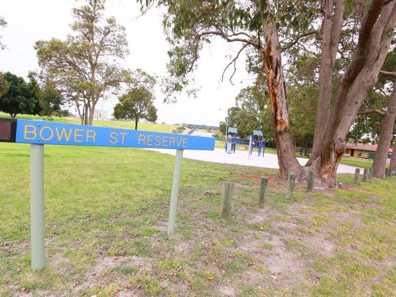 40 Lyrebird Way, Thornlie WA 6108