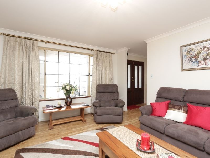 12 Cheyne Close, Thornlie WA 6108