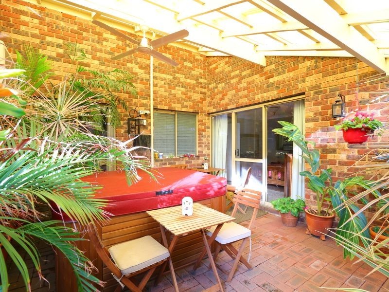 12 Cheyne Close, Thornlie WA 6108