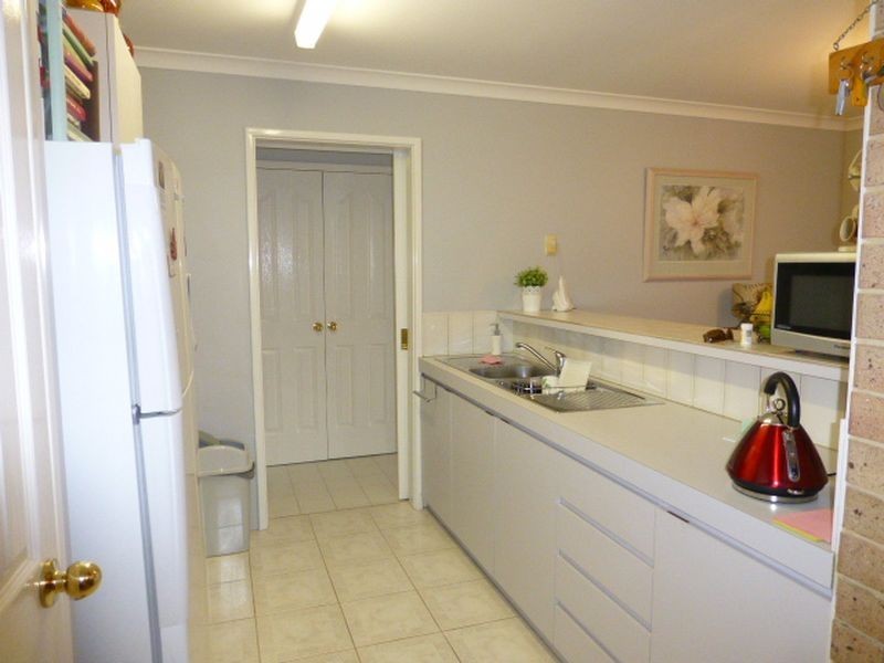 13/6 Lester Drive, Thornlie WA 6108