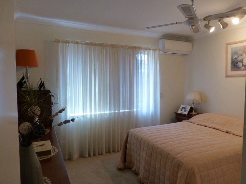 13/6 Lester Drive, Thornlie WA 6108