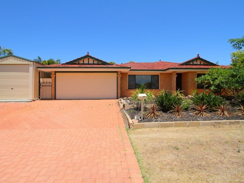 1 Lupin Close, Thornlie WA 6108