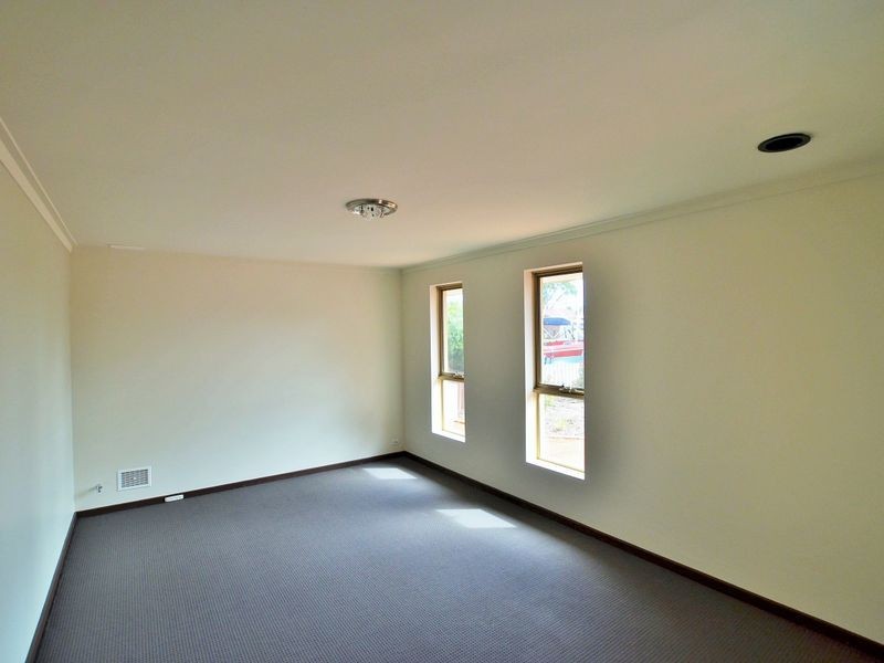 31 Moncrieff Road, Langford WA 6147