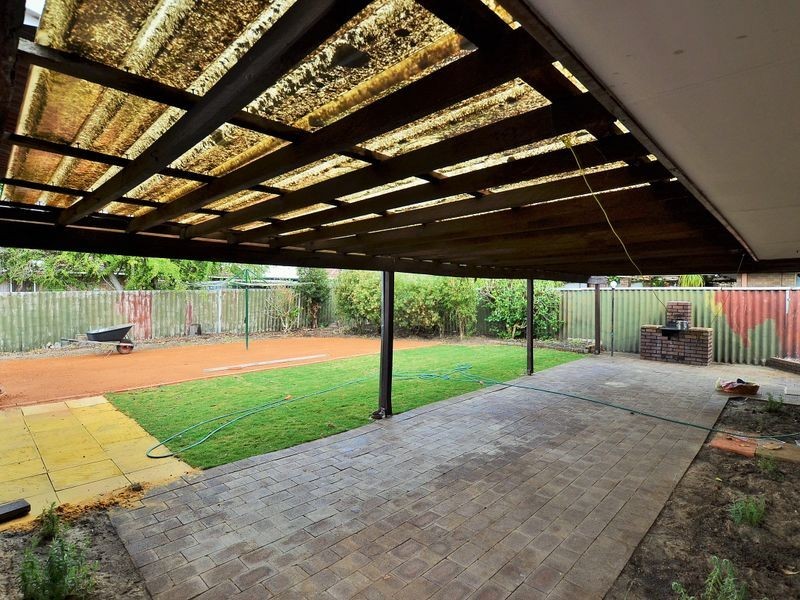 31 Moncrieff Road, Langford WA 6147
