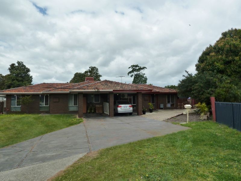 2/65 Lyrebird Way, Thornlie WA 6108