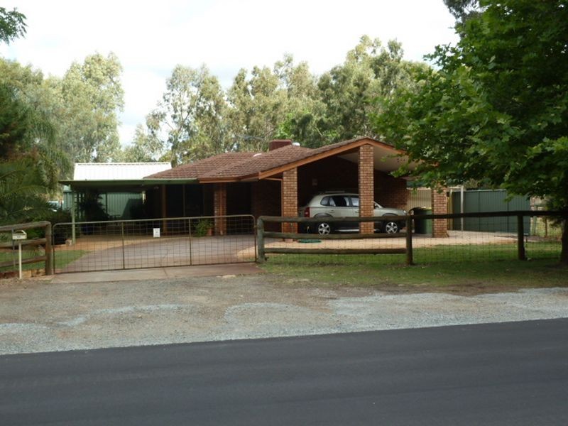 33 Victoria Road, Kenwick WA 6107