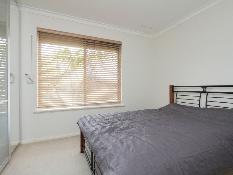 47 Ward Crescent, Kelmscott WA 6111