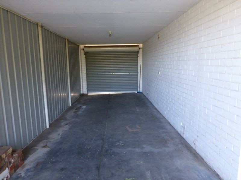 10 Thomas Street, Armadale WA 6112