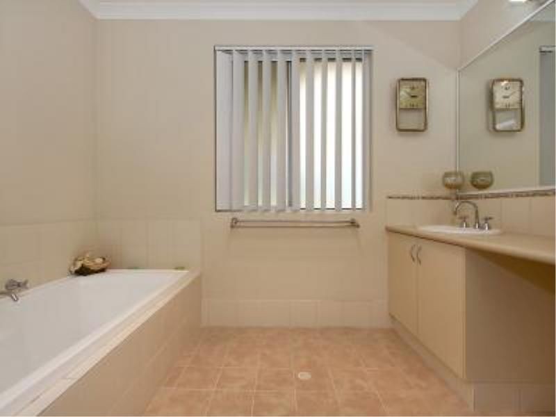 177 Robinson Road, Wandi WA 6167