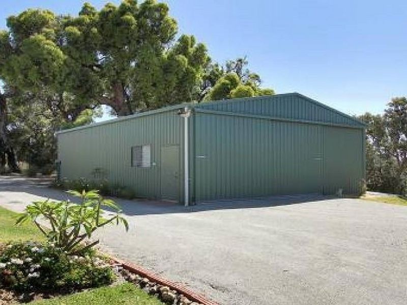 177 Robinson Road, Wandi WA 6167