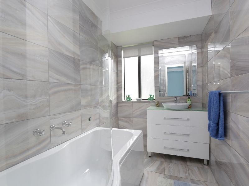 168 McNeill Road, Champion Lakes WA 6111