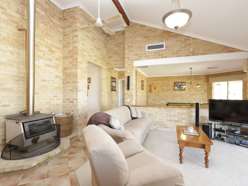 27 Glendale Crescent, Jandakot WA 6164