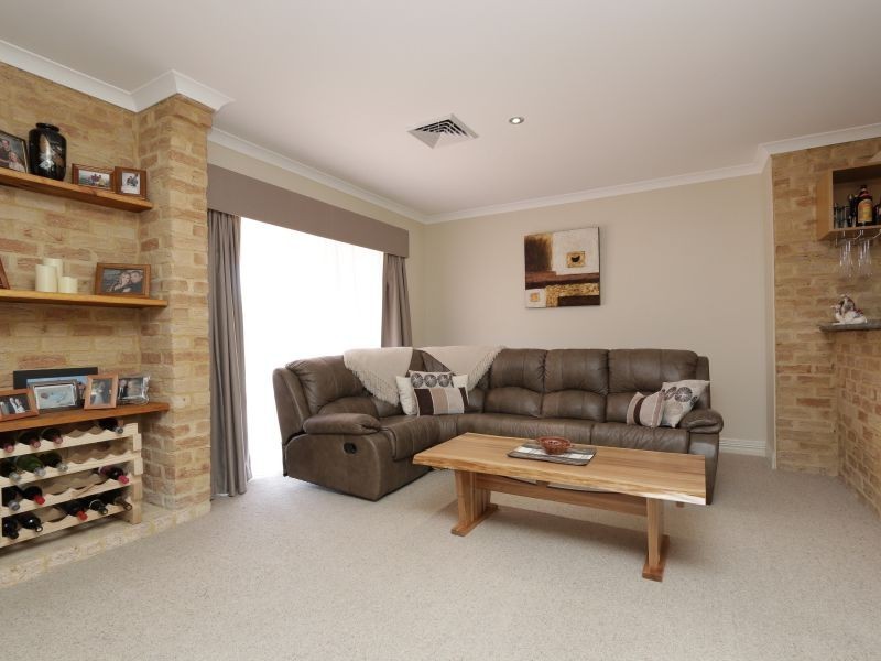 27 Glendale Crescent, Jandakot WA 6164