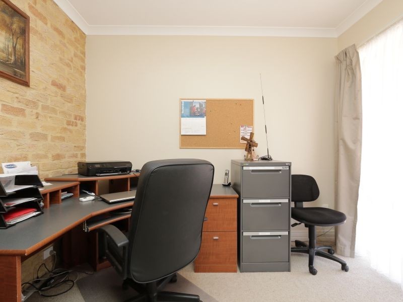 27 Glendale Crescent, Jandakot WA 6164